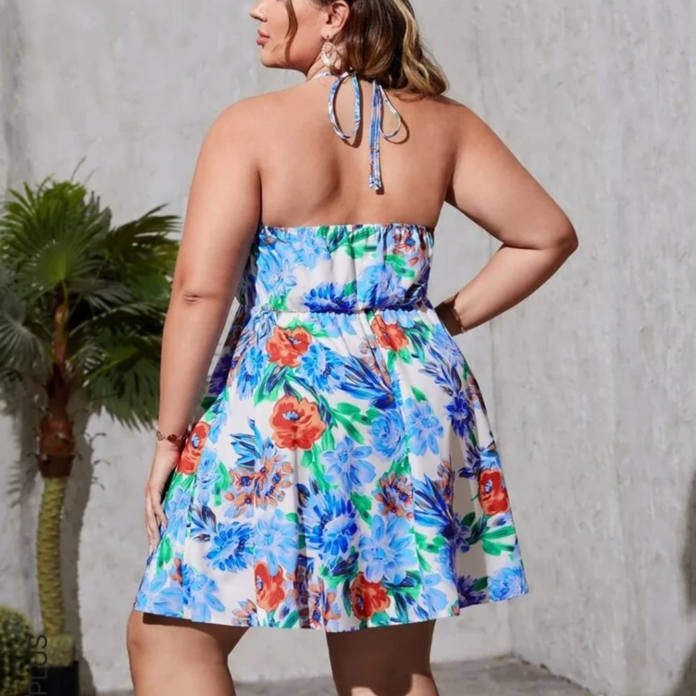 Floral Print Tie Backless, Halter Dress - Picture 3 of 10